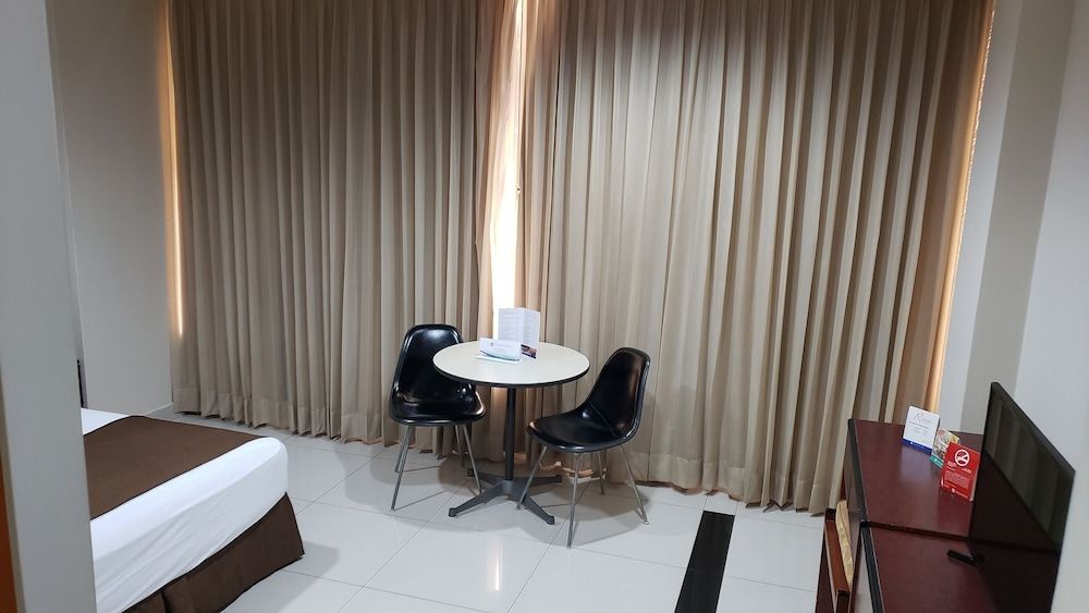 Hotel Ramada Executive Single Room 9