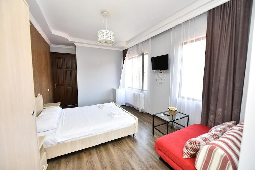 Hotel Paliashvili Double Room, Balcony 2