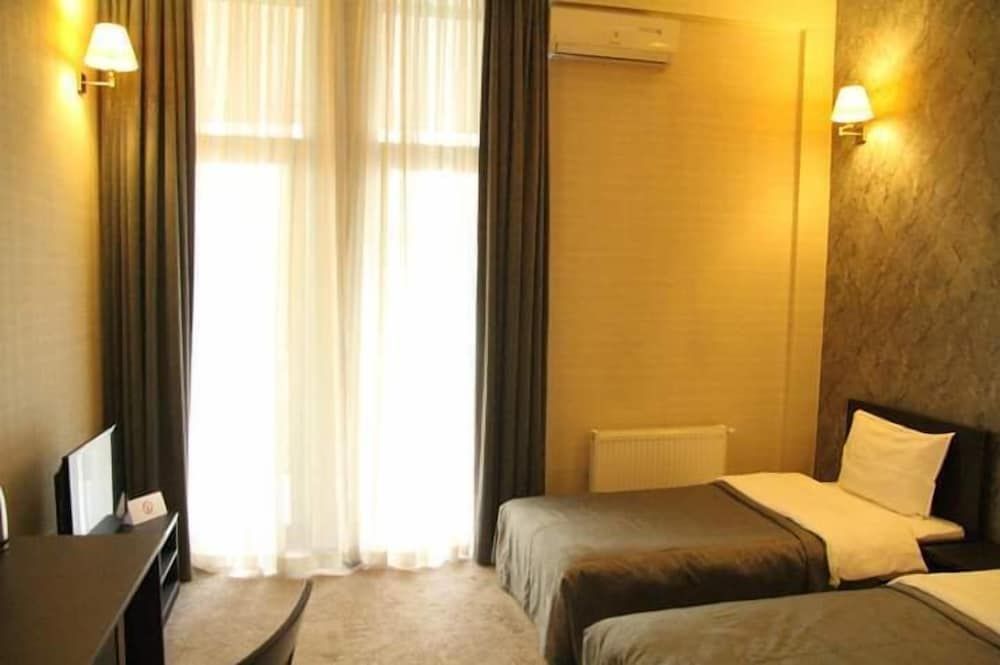 Monte Carlo Economy Double or Twin Room, 1 Bedroom