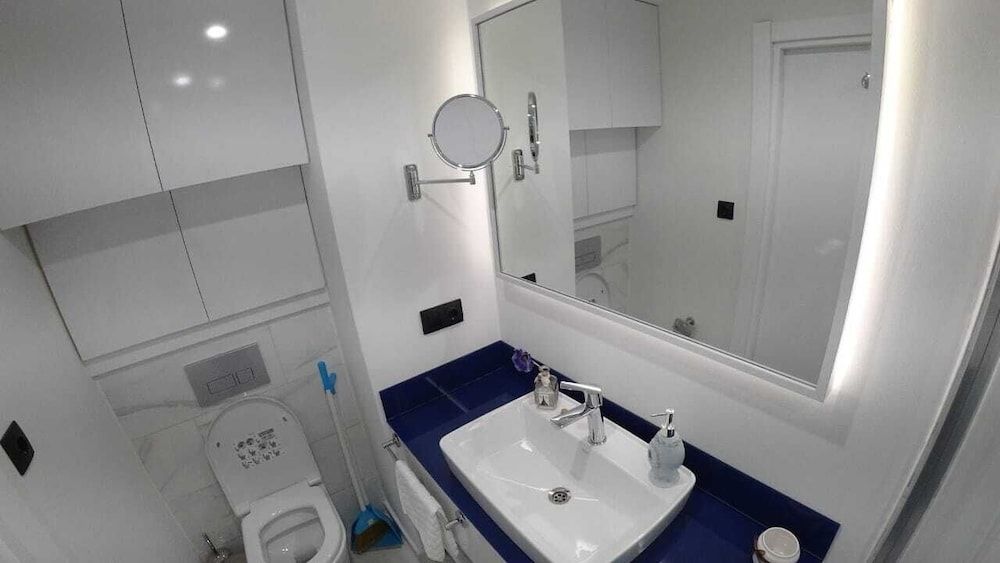 Dream Home Batumi Apart-hotel Triple Apartments on Sherif Khimshiashvili st.7 8