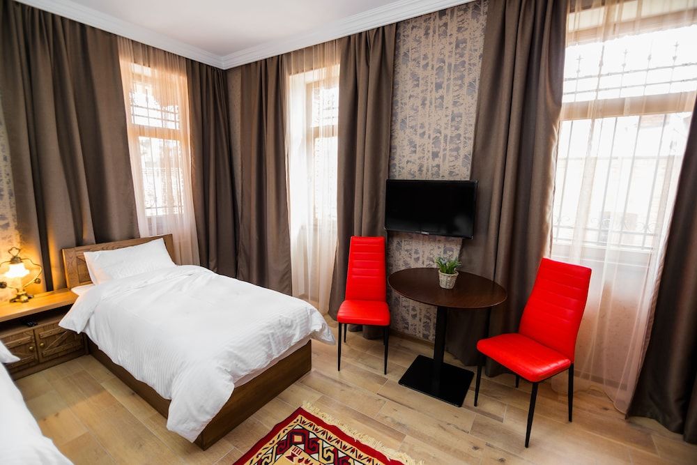 Metekhi's Galavani Hotel - Hostel Family Room 6