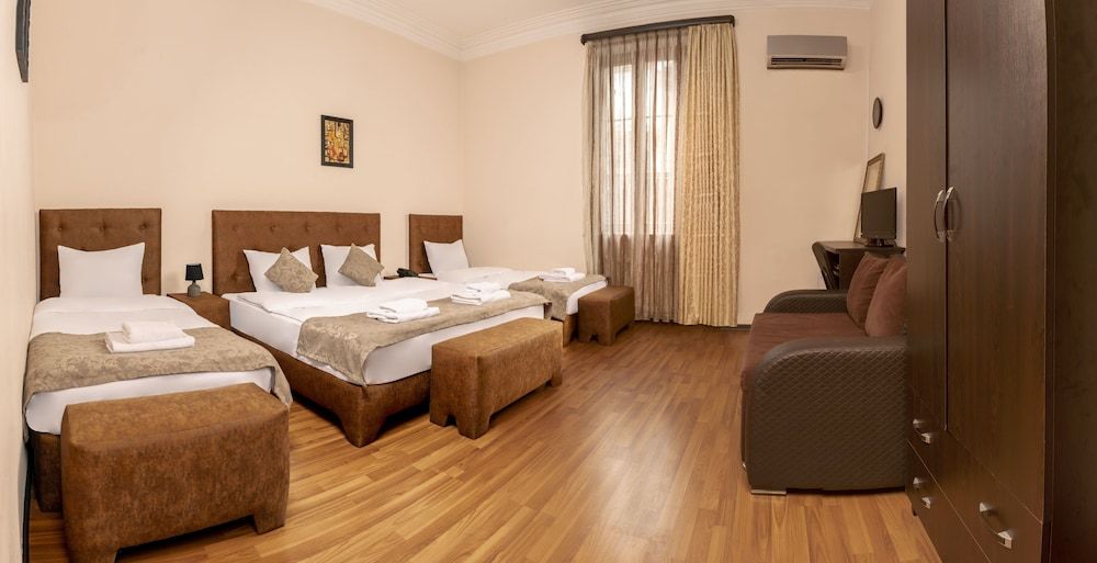 undefined VENESA HOTEL 6