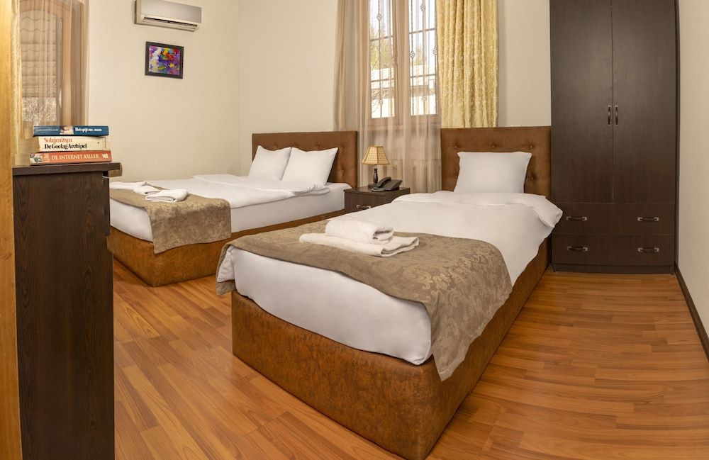 undefined VENESA HOTEL 2