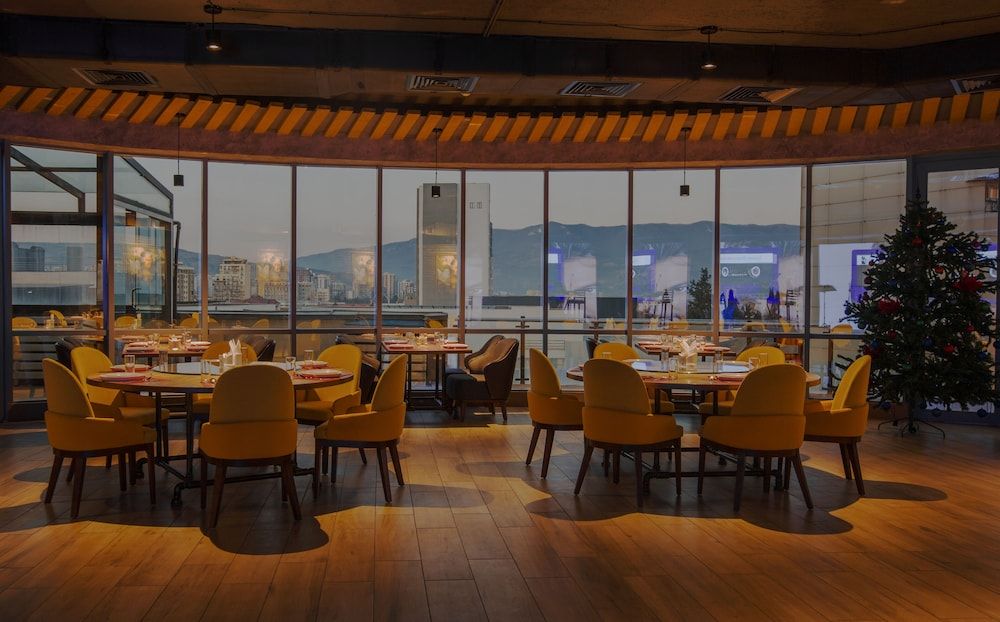 undefined Golden Palace Hotel 10