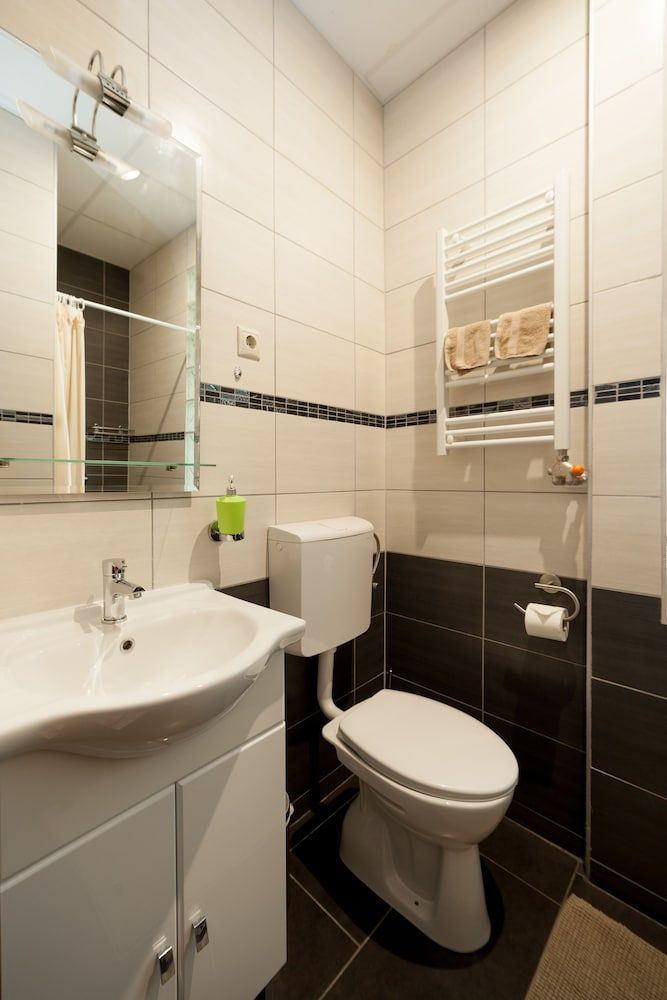 undefined Budapest Holidays Apartments 10