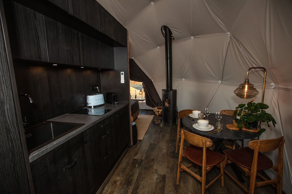 Reykjavik Domes King Suite Dome 16