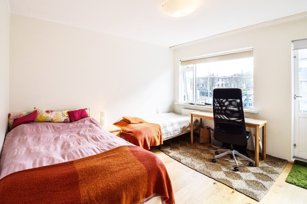 undefined Apartment H10 3