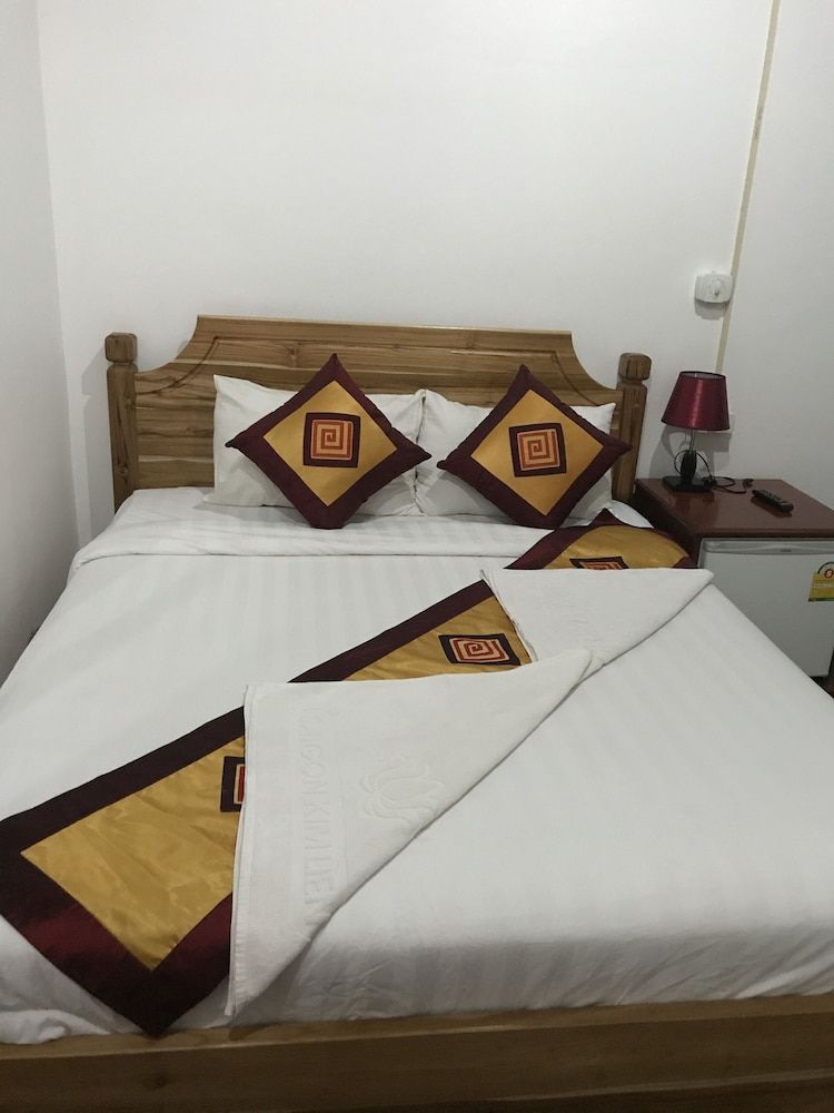 Little Freedom Friendlys Place Deluxe Double Room 3