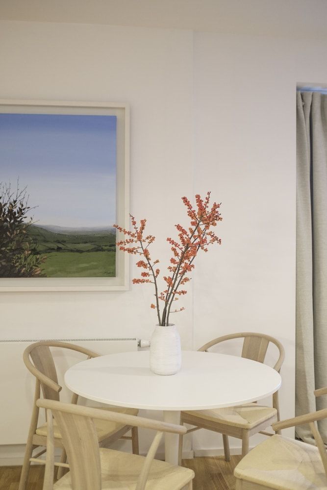 undefined Retro Chic 4