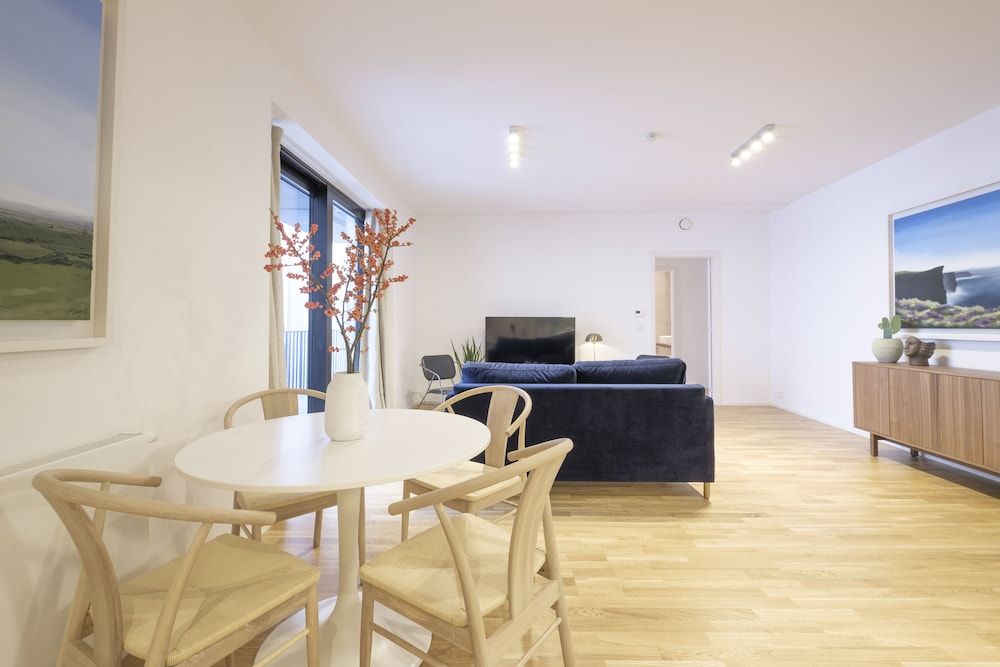 undefined Retro Chic 6