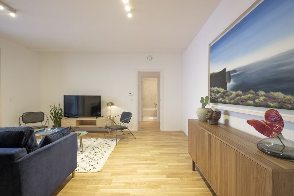 undefined Retro Chic 10