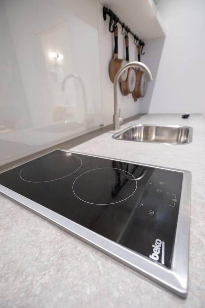 The Chaplain 27 Studio, 1 Queen Bed, Non Smoking 12