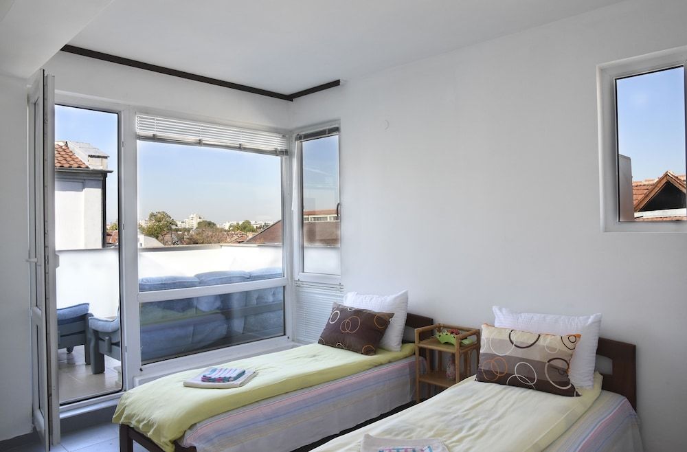 Design Penthouse, Balcony, City View