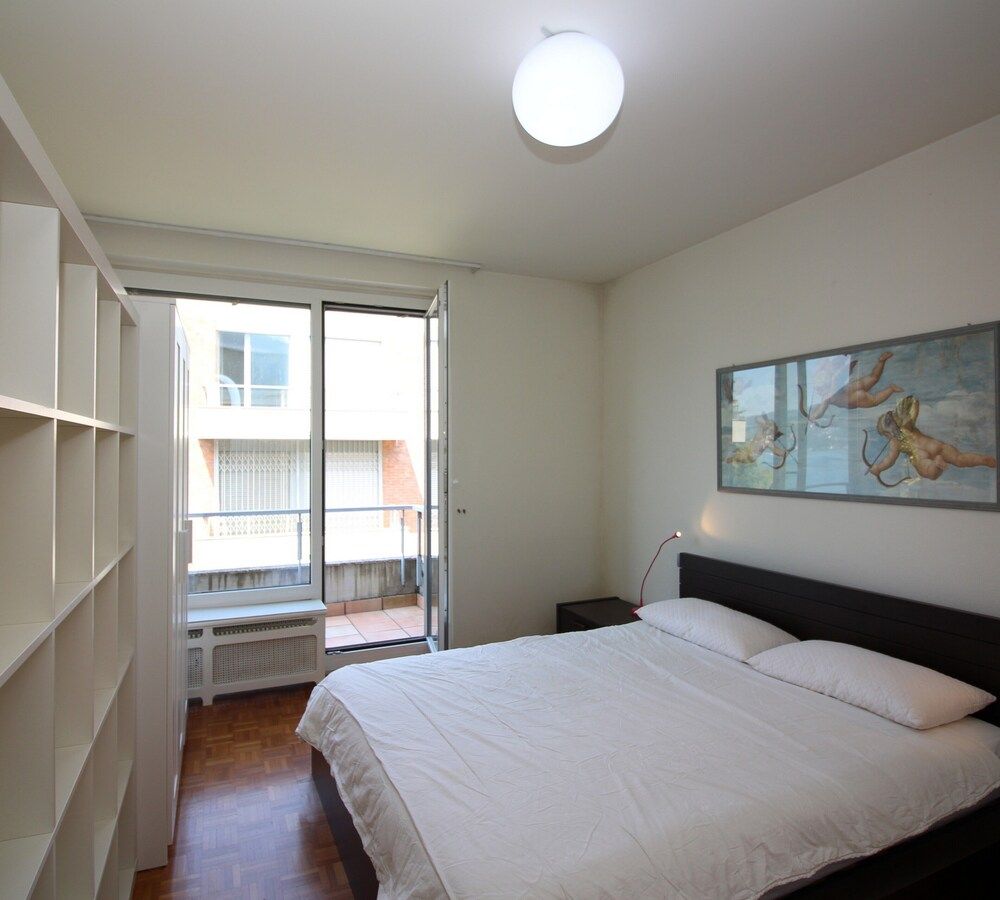 Lugano Blue Marine On Lake Shore Family Apartment, Multiple Beds, Garden Area (Lugano Blue Marine On Lake Shore) 4