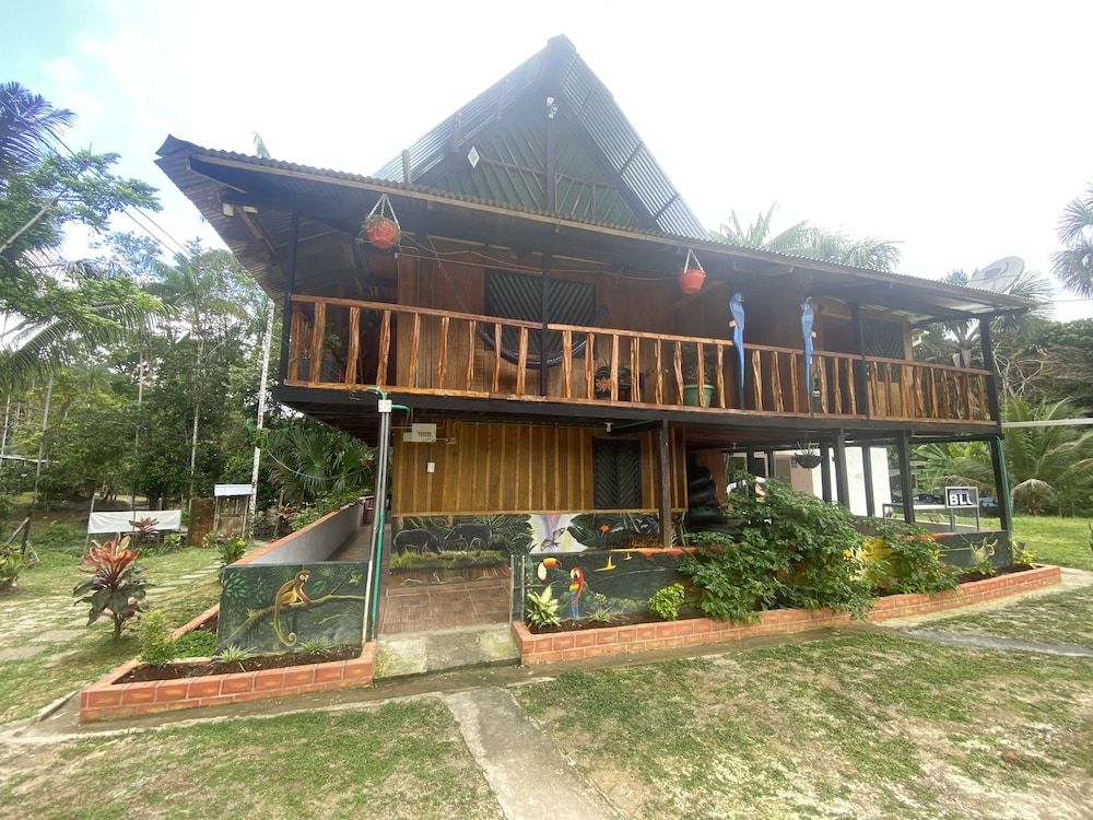 CABAÑAS TAKANA