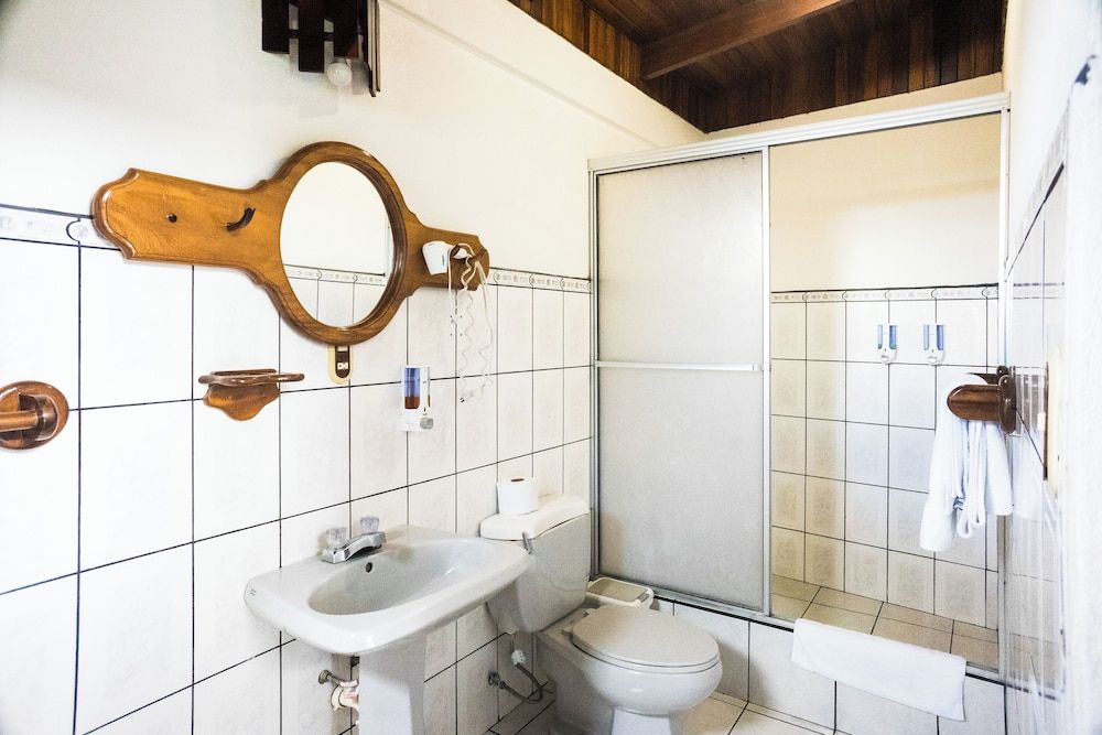 undefined The Blue Suites & Spa 10