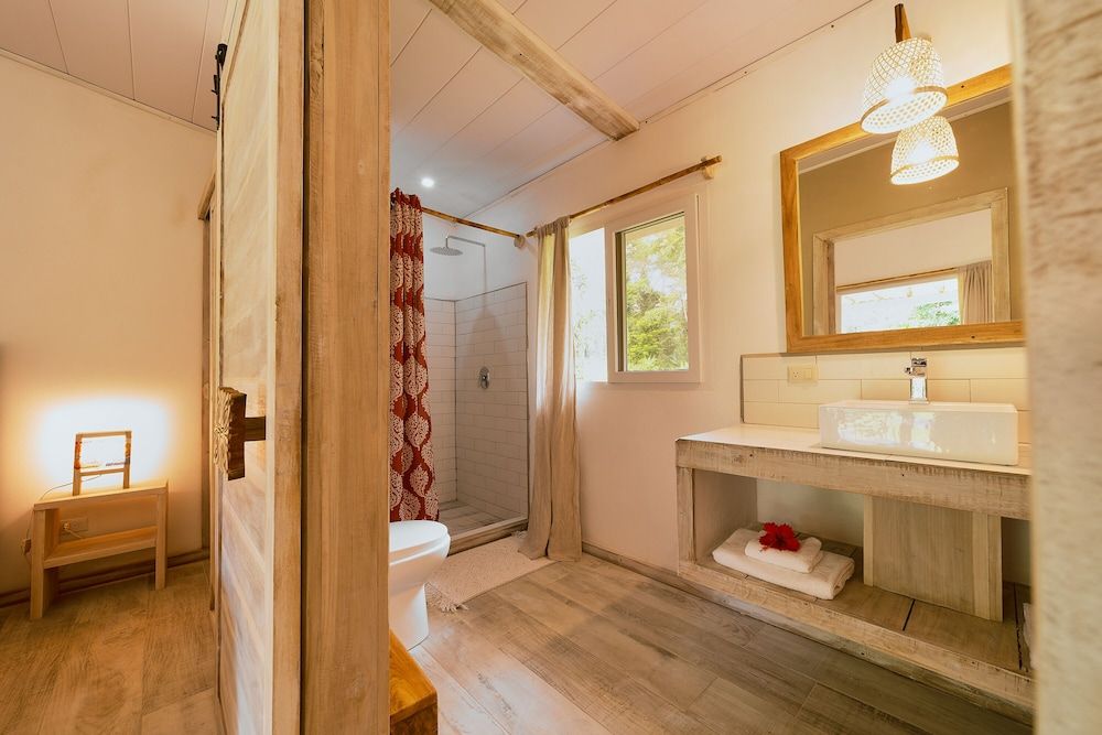 Sonora Caribbean Jungle Retreat Standard Double Room, 1 Queen Bed 2