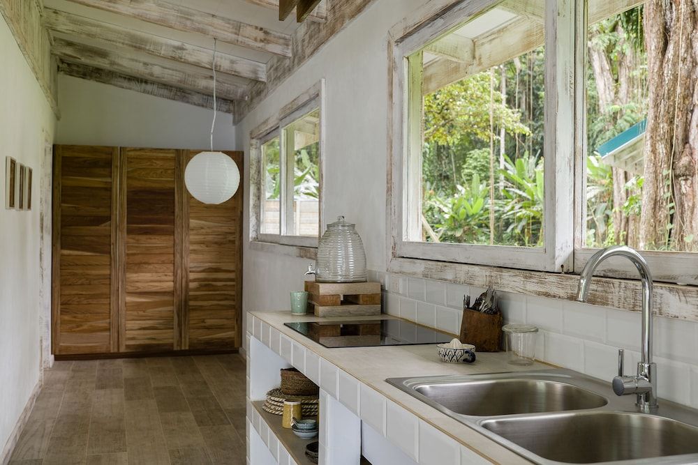 Sonora Caribbean Jungle Retreat Comfort Loft, 1 Bedroom (Air conditioning) 2