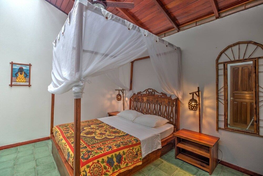 Villa, 2 Bedrooms, Patio, Garden View