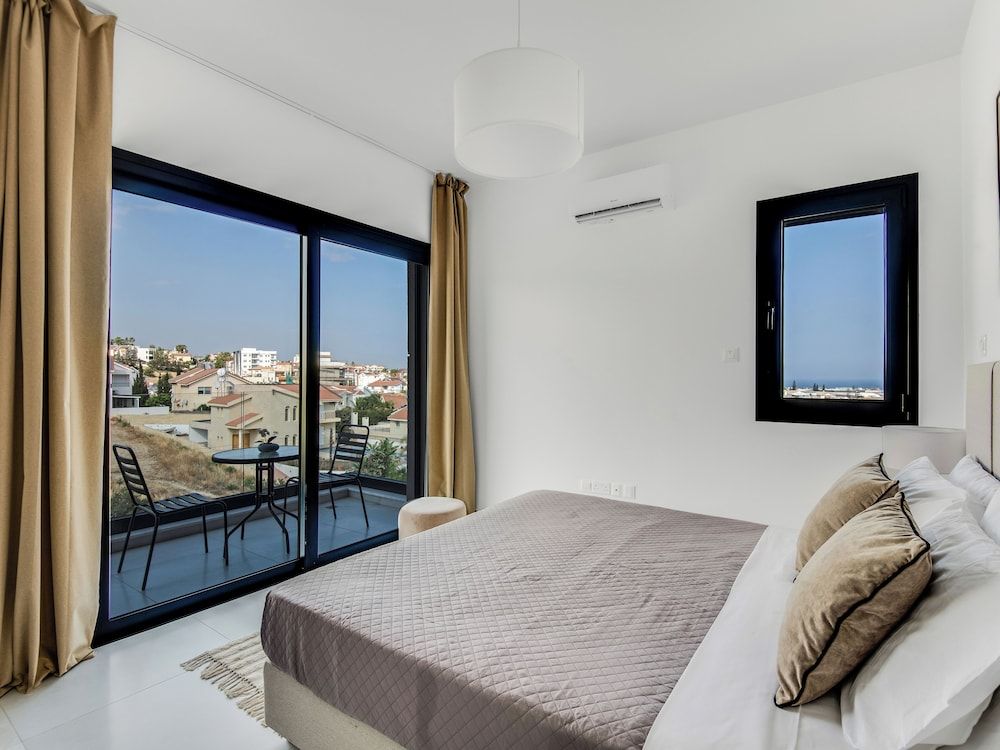 Apartment, 3 Bedrooms, Balcony, City View