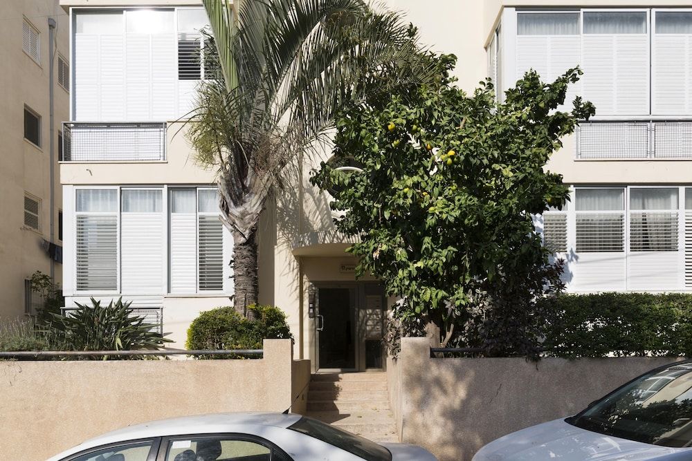 undefined Central17 by TLV2RENT 5