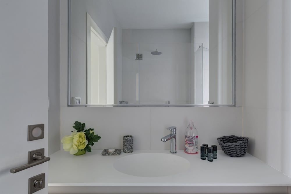 Central17 by TLV2RENT Deluxe Apartment 5