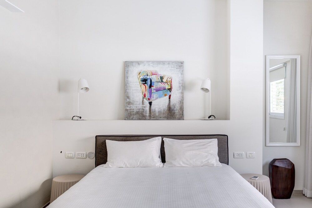 undefined Central17 by TLV2RENT 8