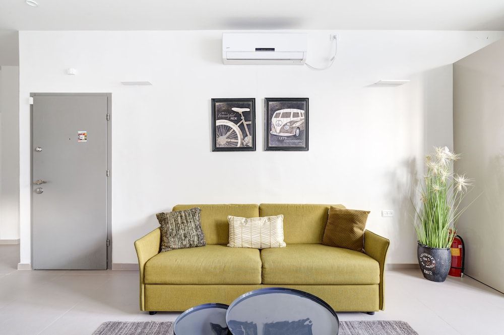 undefined Central17 by TLV2RENT 6