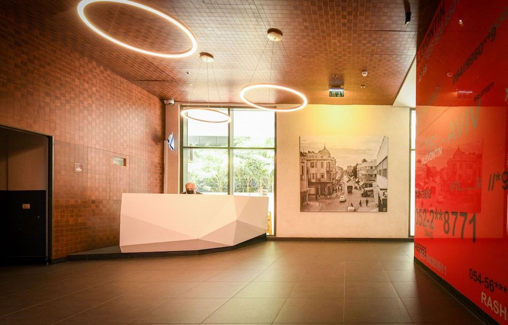 undefined Luxury Levontin apt near Rothschild 7