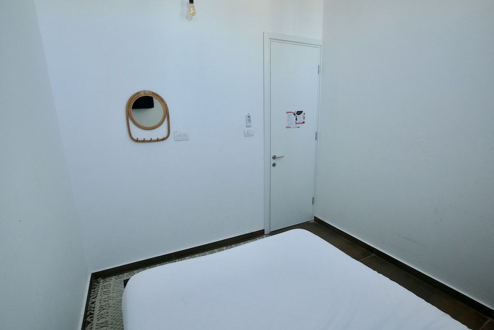 Jungle Jaffa Hostel Age 18 to 45 Standard Double Room 13