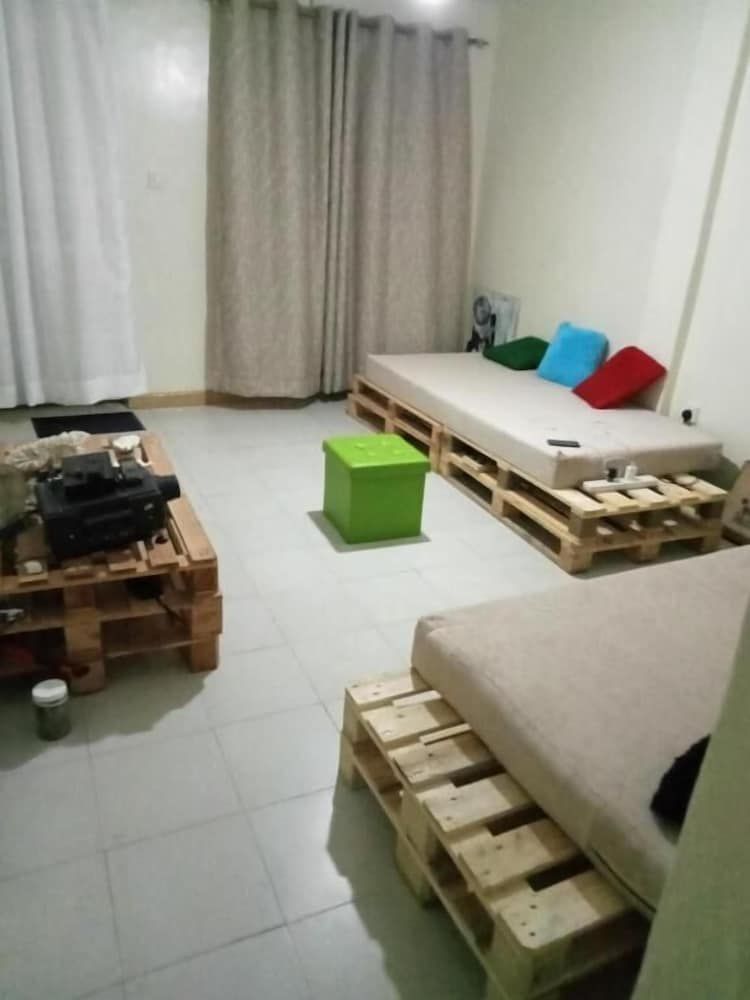 undefined Jamhuri Home 2 4