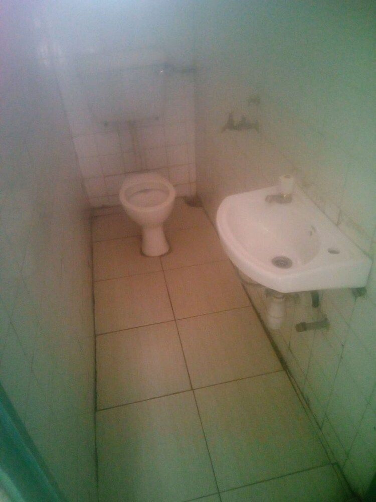 undefined Comfy Bar And Restaurant 9