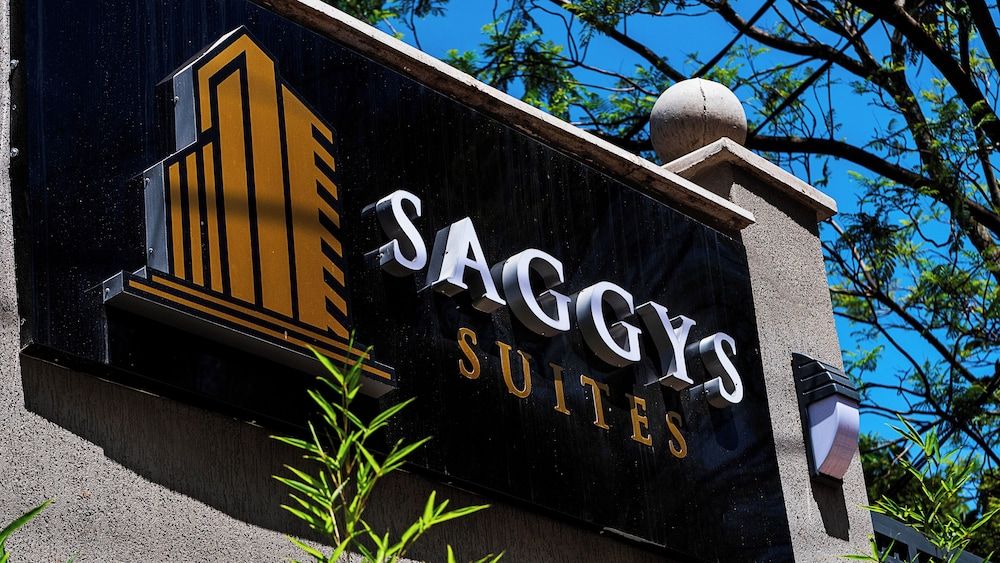 undefined Saggys Suites Hotel & Spa 2