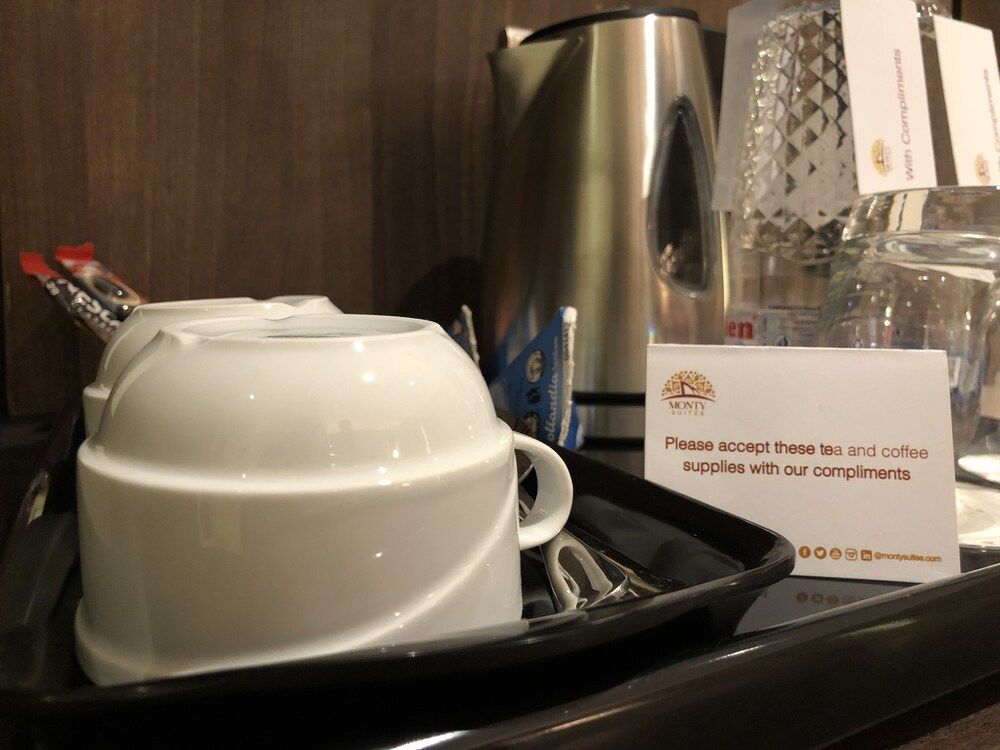 Monty Suites & Golf Executive Suite, Multiple Beds, Non Smoking 9