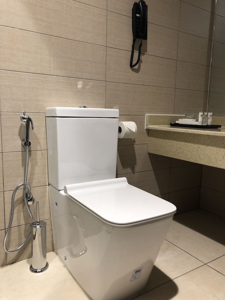 Monty Suites & Golf Executive Suite, Multiple Beds, Non Smoking 13