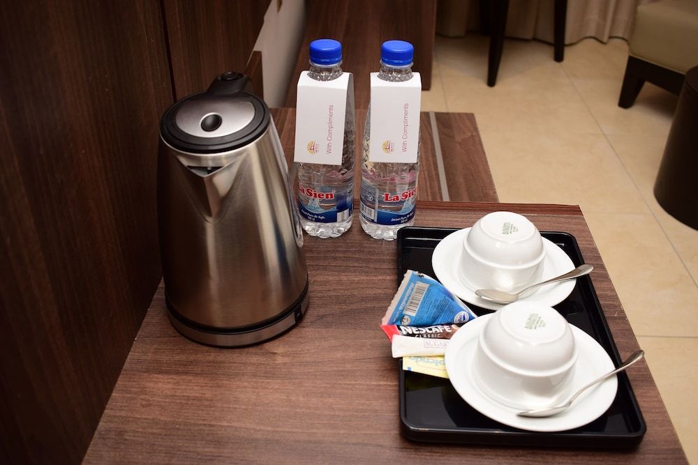 Monty Suites & Golf Executive Suite, Multiple Beds, Non Smoking 11