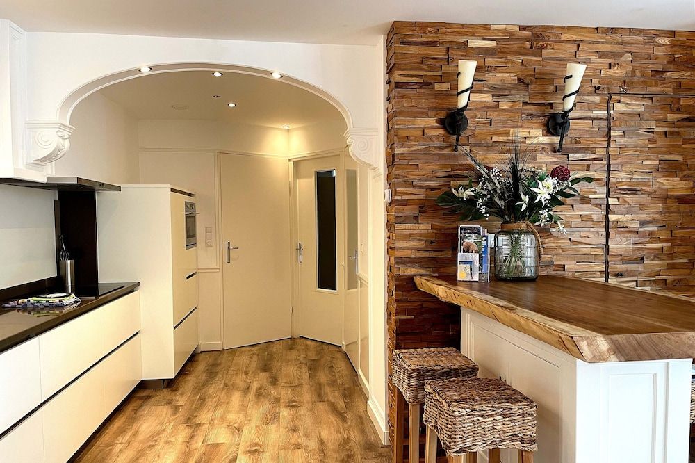 Business Apartment