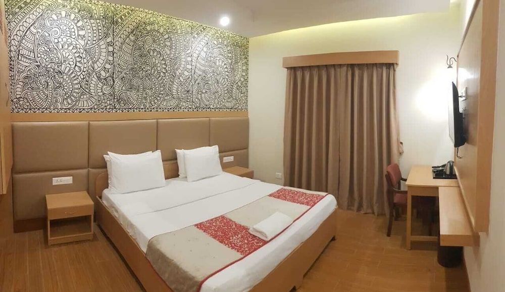 Mithila Yatri Niwas Deluxe Double Room 2