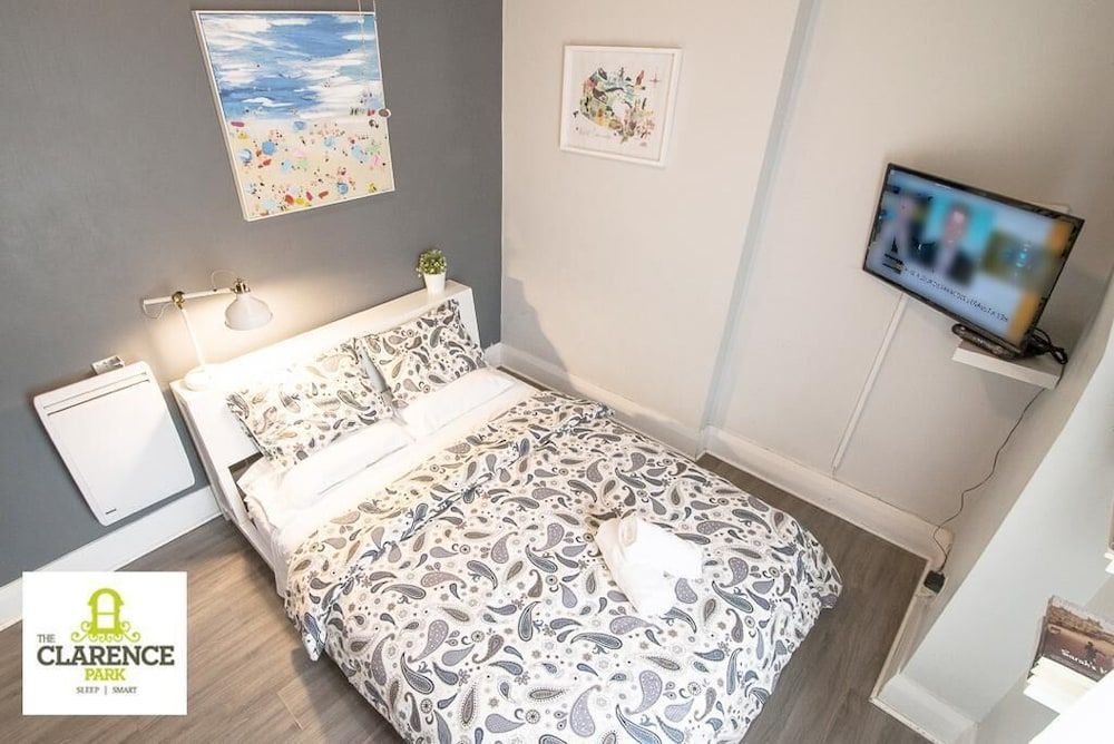 undefined The Clarence Park - Hostel 2