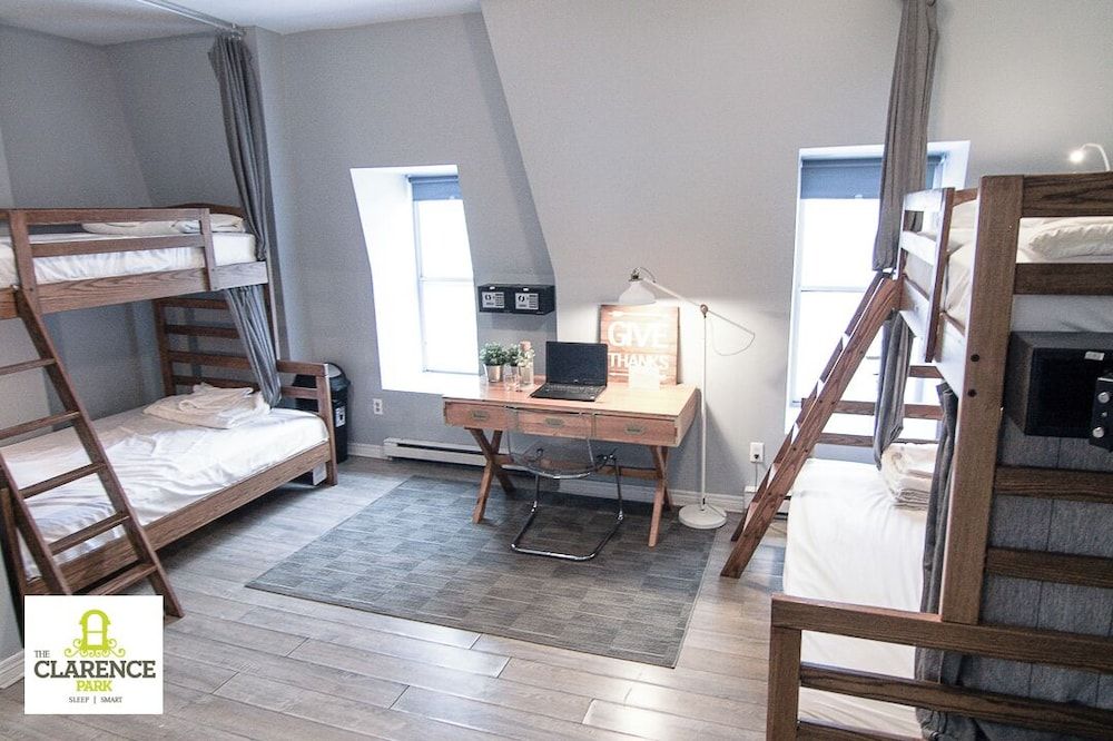undefined The Clarence Park - Hostel