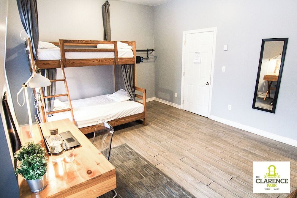 undefined The Clarence Park - Hostel 7