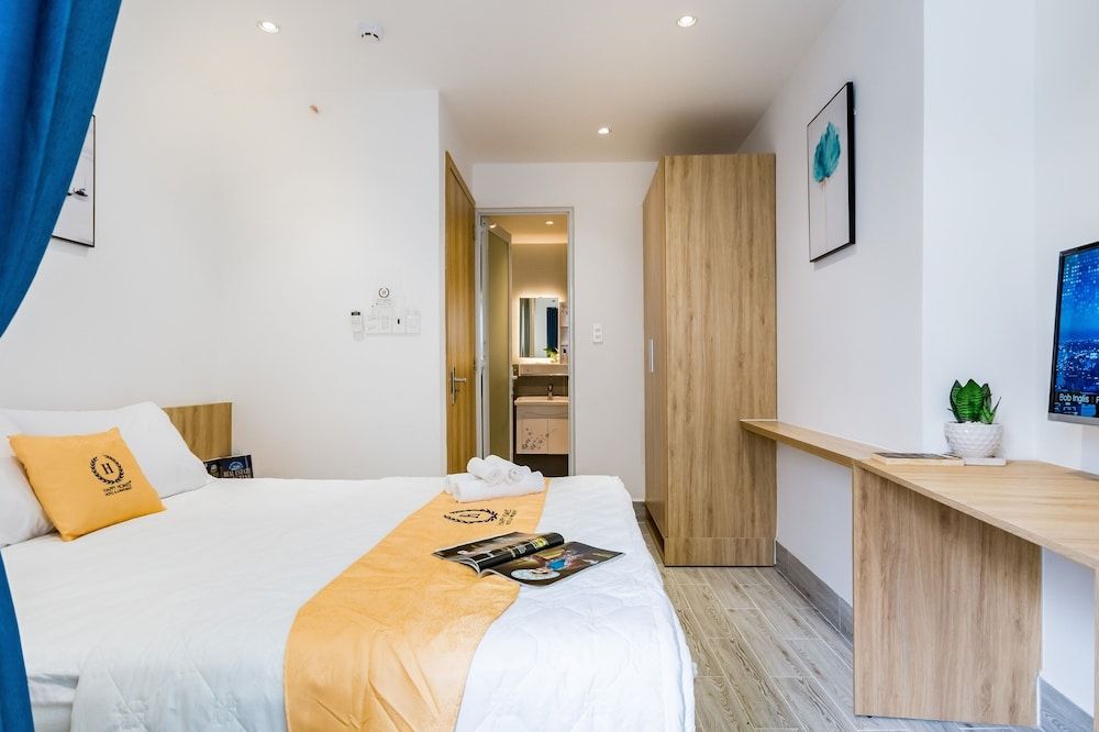 HAPPYHOMES 102 Luxury Bui Vien Apartment Luxury Apartment, City View 2