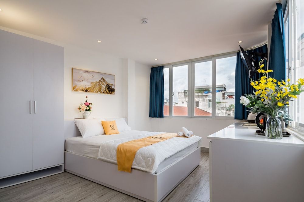 HAPPYHOMES 102 Luxury Bui Vien Apartment Luxury Apartment, City View 11