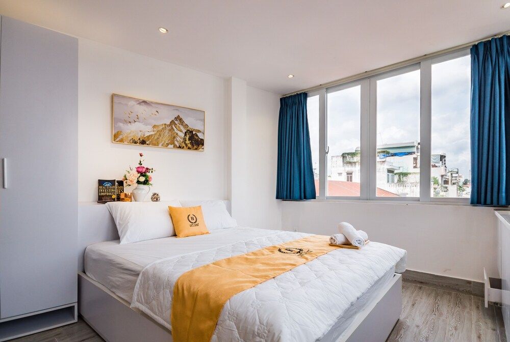 HAPPYHOMES 102 Luxury Bui Vien Apartment Luxury Apartment, City View 8