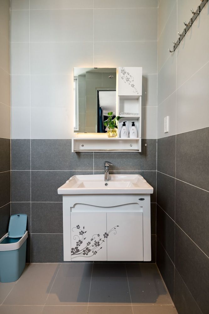 HAPPYHOMES 102 Luxury Bui Vien Apartment Luxury Apartment, City View 17