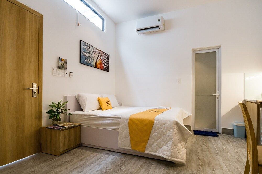 HAPPYHOMES 102 Luxury Bui Vien Apartment Superior Apartment 2