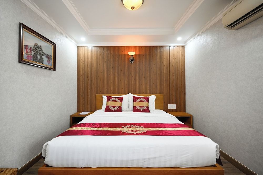 The River Park Hotel Superior Double Room 3