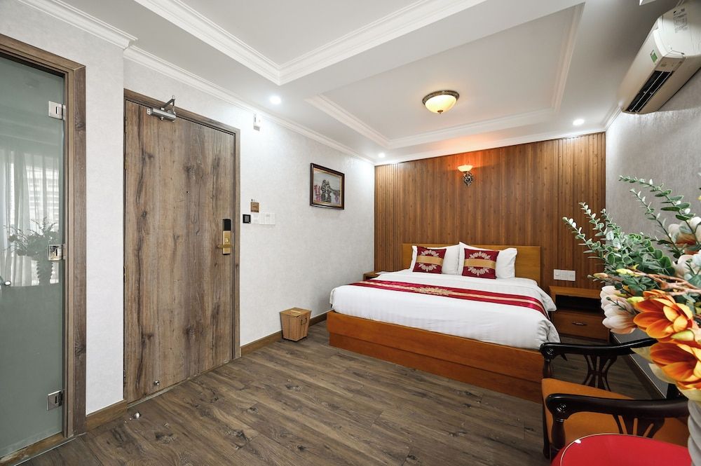 The River Park Hotel Superior Double Room 5