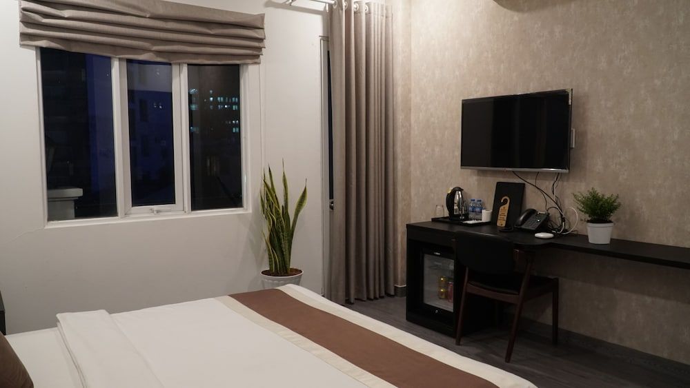 undefined Bros Hotel 2