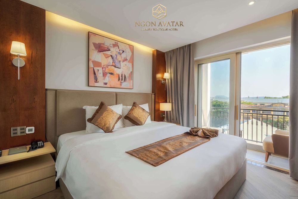 Deluxe Double or Twin Room
